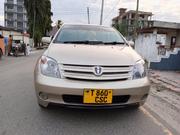 Toyota IST 2007 Gold for sale