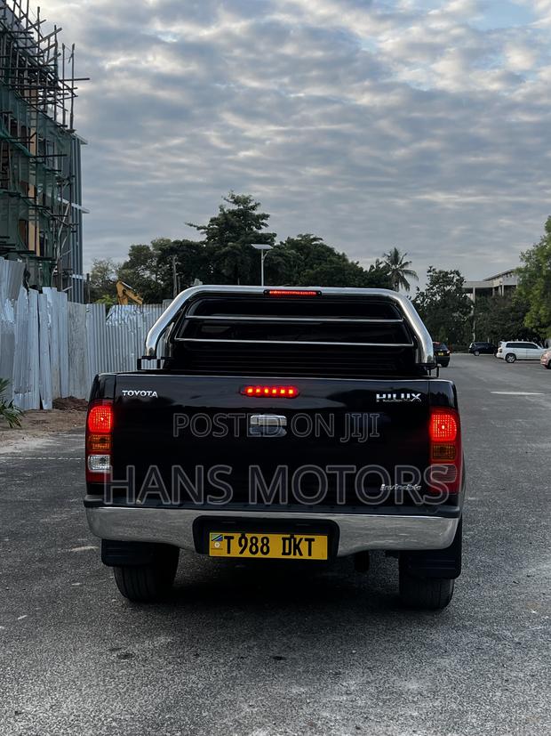 Toyota Hilux 2007 Black