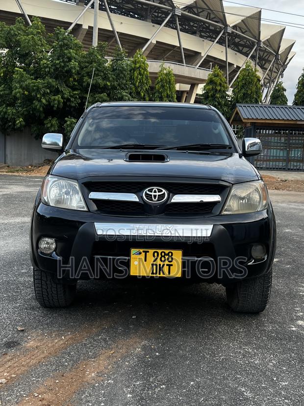 Toyota Hilux 2007 Black