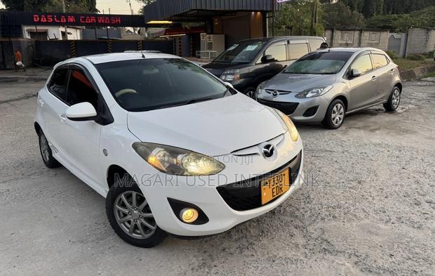 Mazda Demio 2011 White