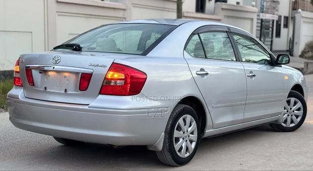 Toyota Premio 2005 Silver