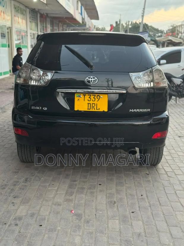 Toyota Harrier 2006 Black
