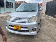 Toyota Noah 2005 Silver for sale