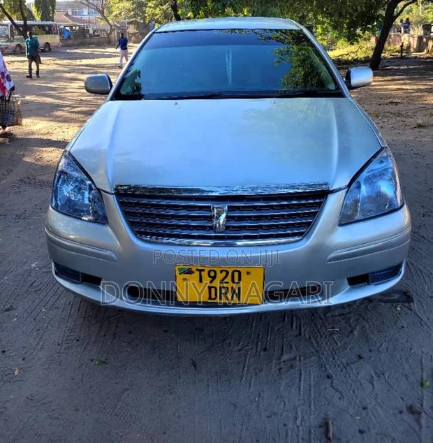 Toyota Premio 2005 Silver