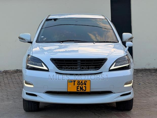 Toyota Harrier 2008 White