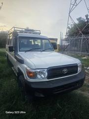 Toyota Land Cruiser 2007 White for sale
