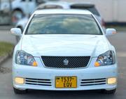 Toyota Crown Royale 2005 White for sale