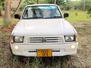 Toyota Hilux 2001 White for sale