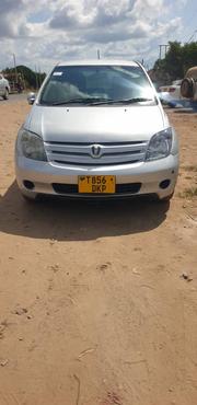 Toyota IST 2004 Silver for sale