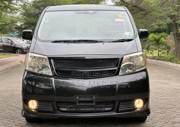 Toyota Alphard 2002 Black