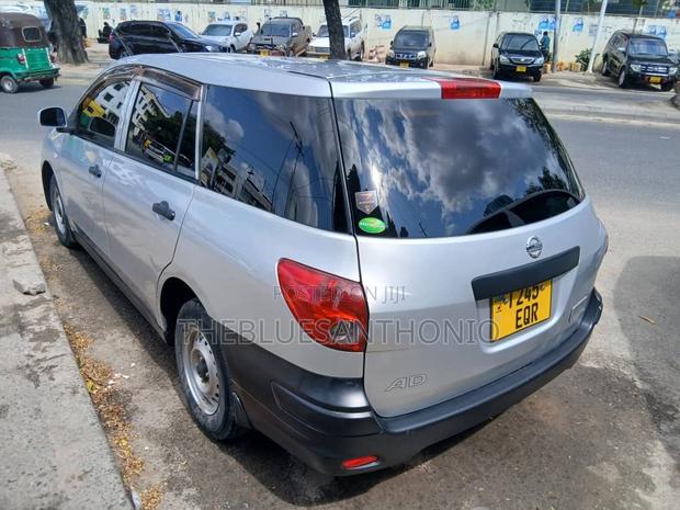 Nissan Advan 2015 Silver