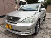 Toyota Harrier 2003 Gold for sale