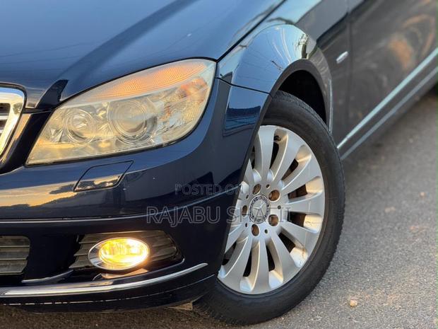 Mercedes-Benz C200 2008 Black
