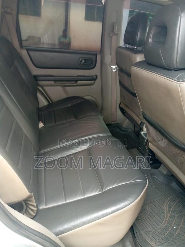 Nissan X-Trail 2006 Gold
