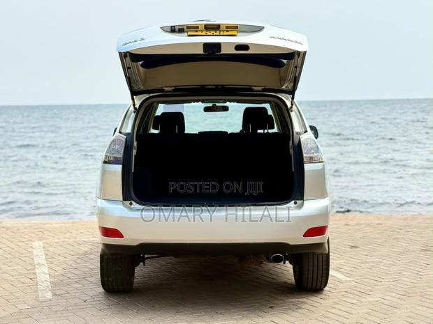 Toyota Harrier 2006 Silver