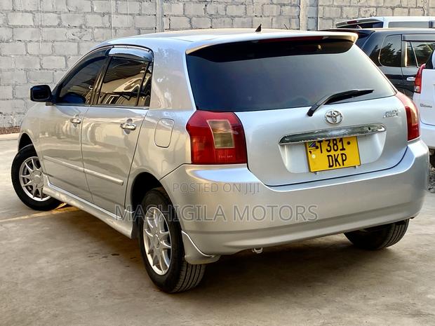 Toyota Allex 2001 Silver