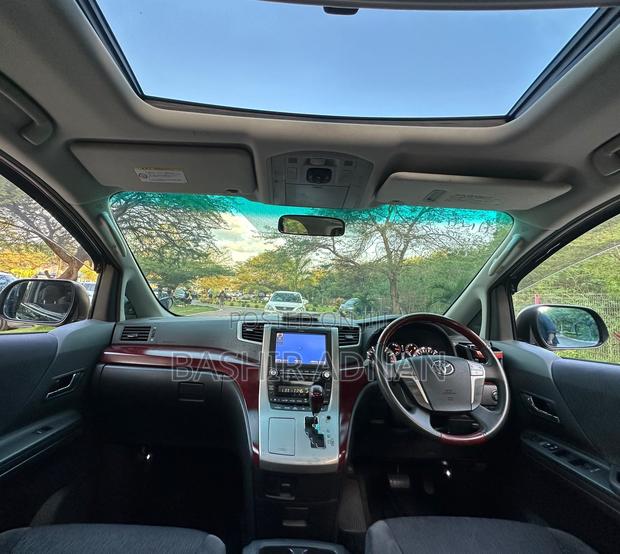 Toyota Alphard 2.4 Petrol FWD 2008 Black