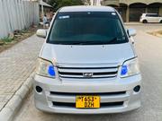 Toyota Noah 2006 Silver for sale