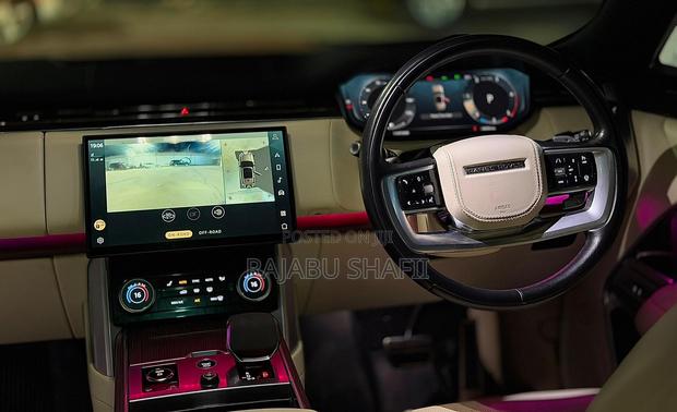 Land Rover Range Rover Autobiography 2024 Black