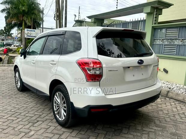 Subaru Forester 2014 Pearl