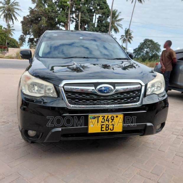 Subaru Forester 2014 Black