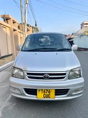 Toyota Noah 2001 Silver for sale