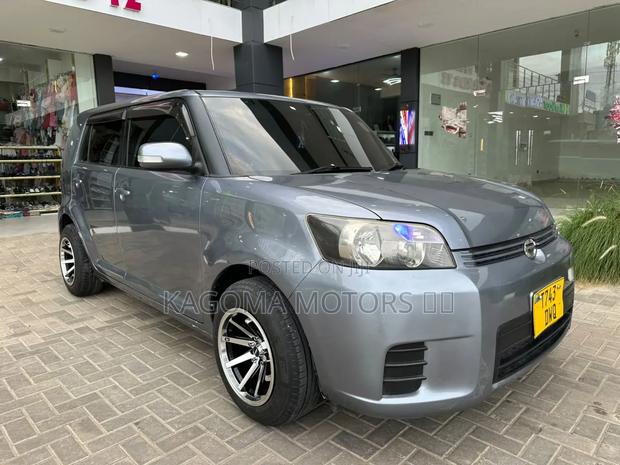 Toyota Corolla Rumion 2009 Blue