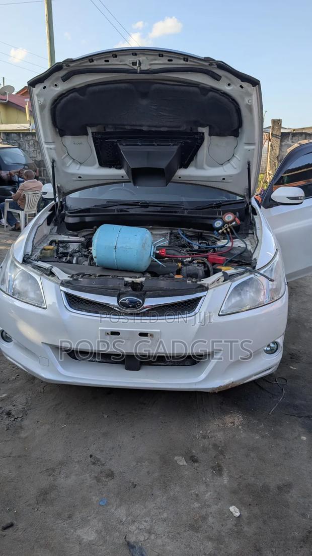 Subaru Exiga 2011 Pearl