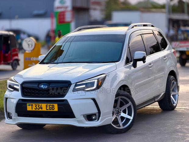 Subaru Forester 2014 White