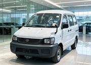 Toyota TownAce Noah 2001 Off white for sale