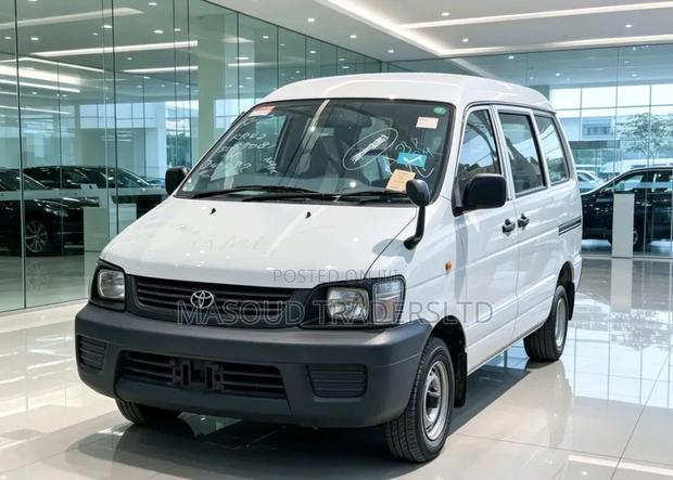 Toyota TownAce Noah 2001 Off white