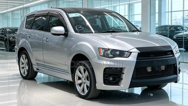 Mitsubishi Outlander 2010 Silver