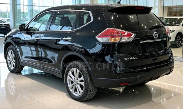 Nissan X-Trail 2016 Black