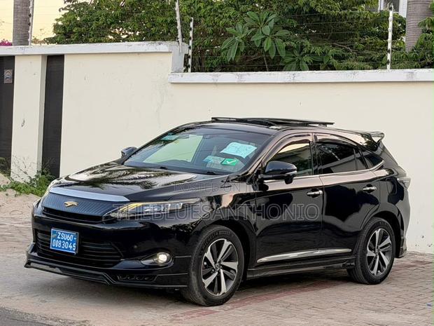 Toyota Harrier 2016 Black