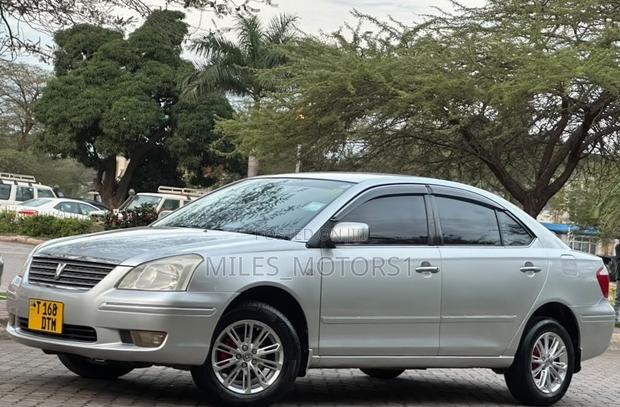 Toyota Premio 2004 Silver