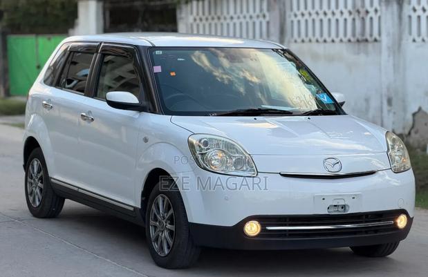 Mazda Verisa 2012 White
