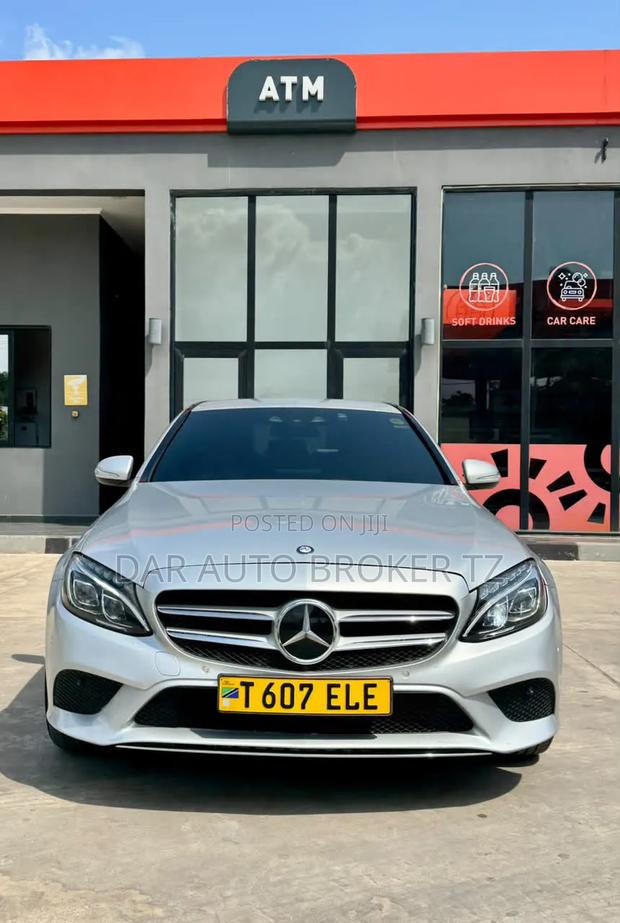 Mercedes-Benz C200 2015 Silver