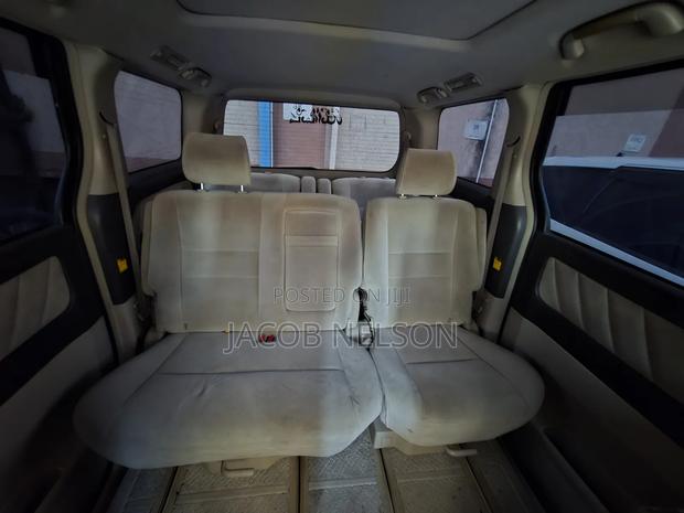 Toyota Alphard 2005 White