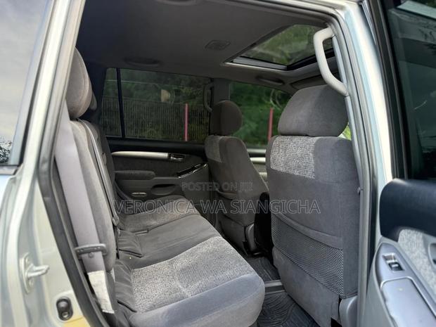 Toyota Land Cruiser Prado 2004 Silver