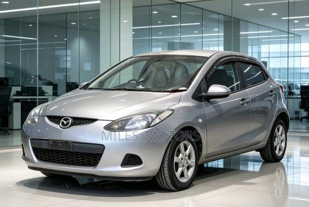 Mazda Demio 2009 Silver