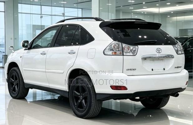Toyota Harrier 2008 White