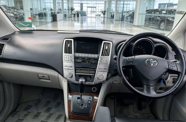 Toyota Harrier 2008 White