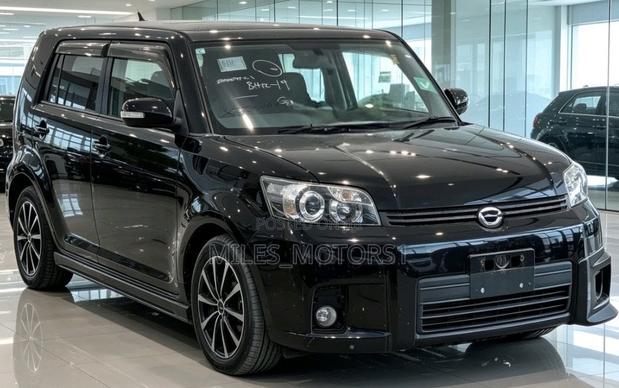 Toyota Corolla Rumion 2009 Black