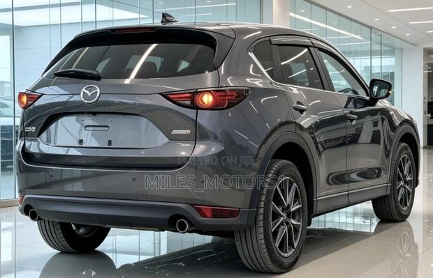 Mazda CX-5 2017 Gray