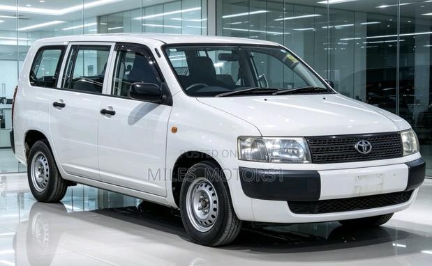 Toyota Probox 2011 White