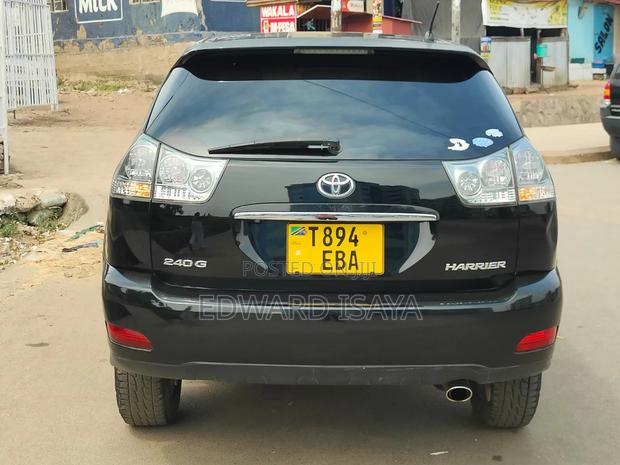 Toyota Harrier 2005 Black