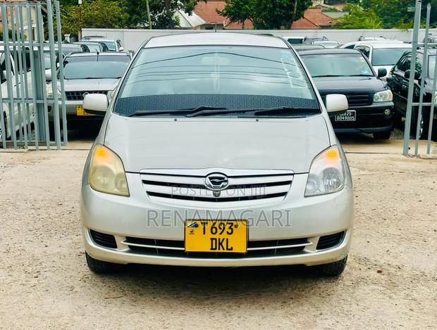 Toyota Corolla Spacio 2009 Silver