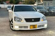 Toyota Crown Royale 2005 Pearl for sale
