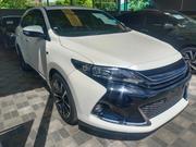 Toyota Harrier 2016 White for sale