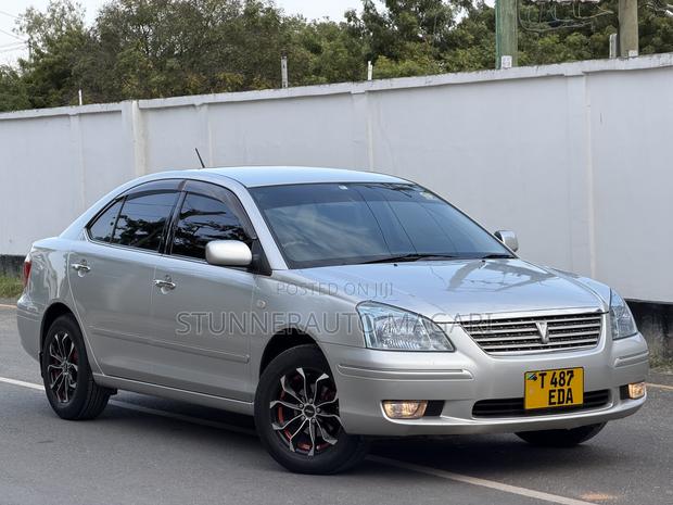 Toyota Premio 2004 Silver